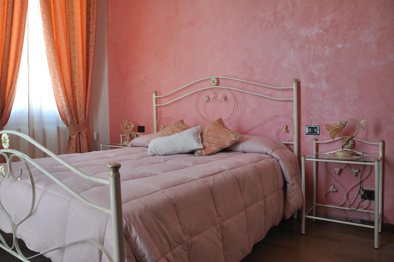 Villa Del Poeta ซุลโมนา ภายนอก รูปภาพ