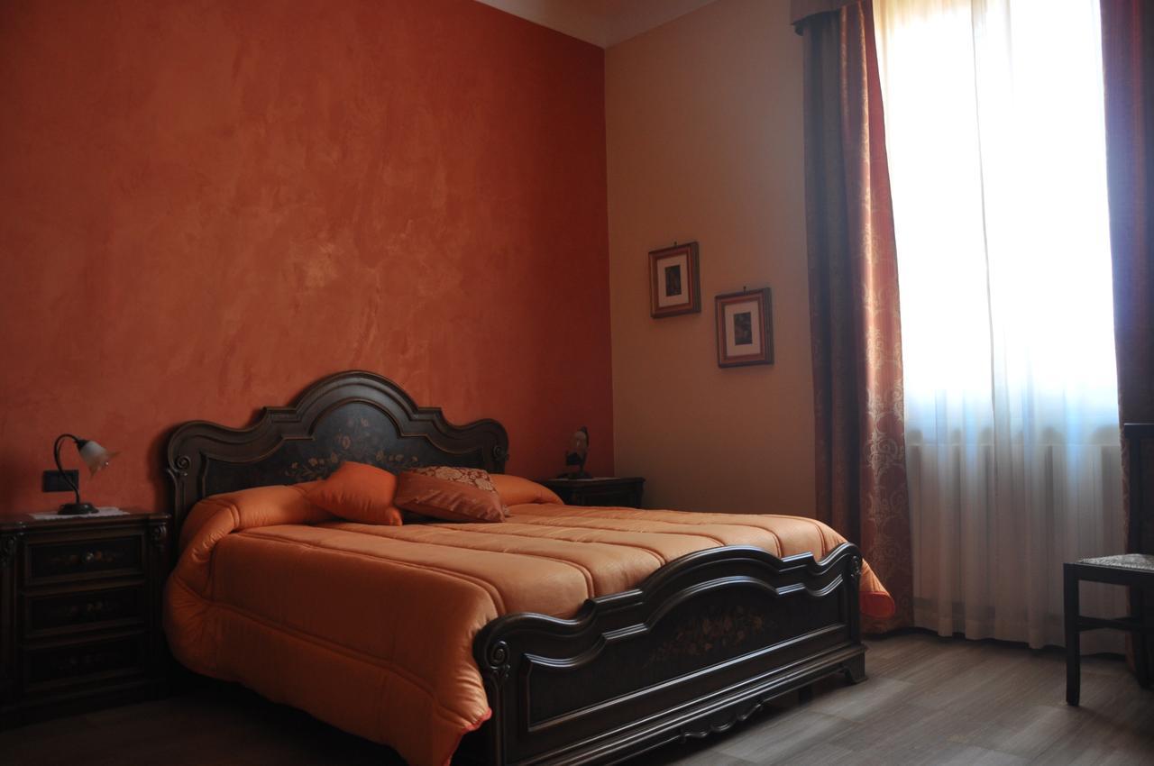 Villa Del Poeta ซุลโมนา ภายนอก รูปภาพ